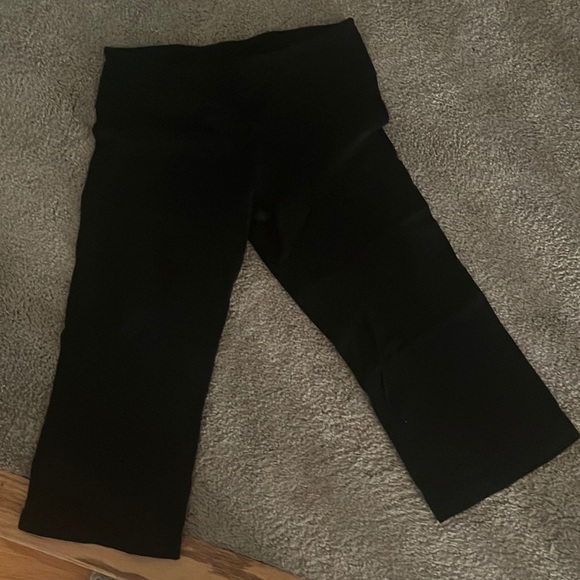Lululemon leggings - Picture 1 of 2